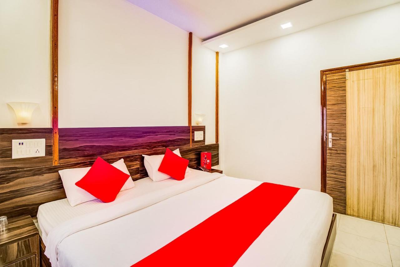 Super Collection O Panchratna Hotel Panvel Exterior photo